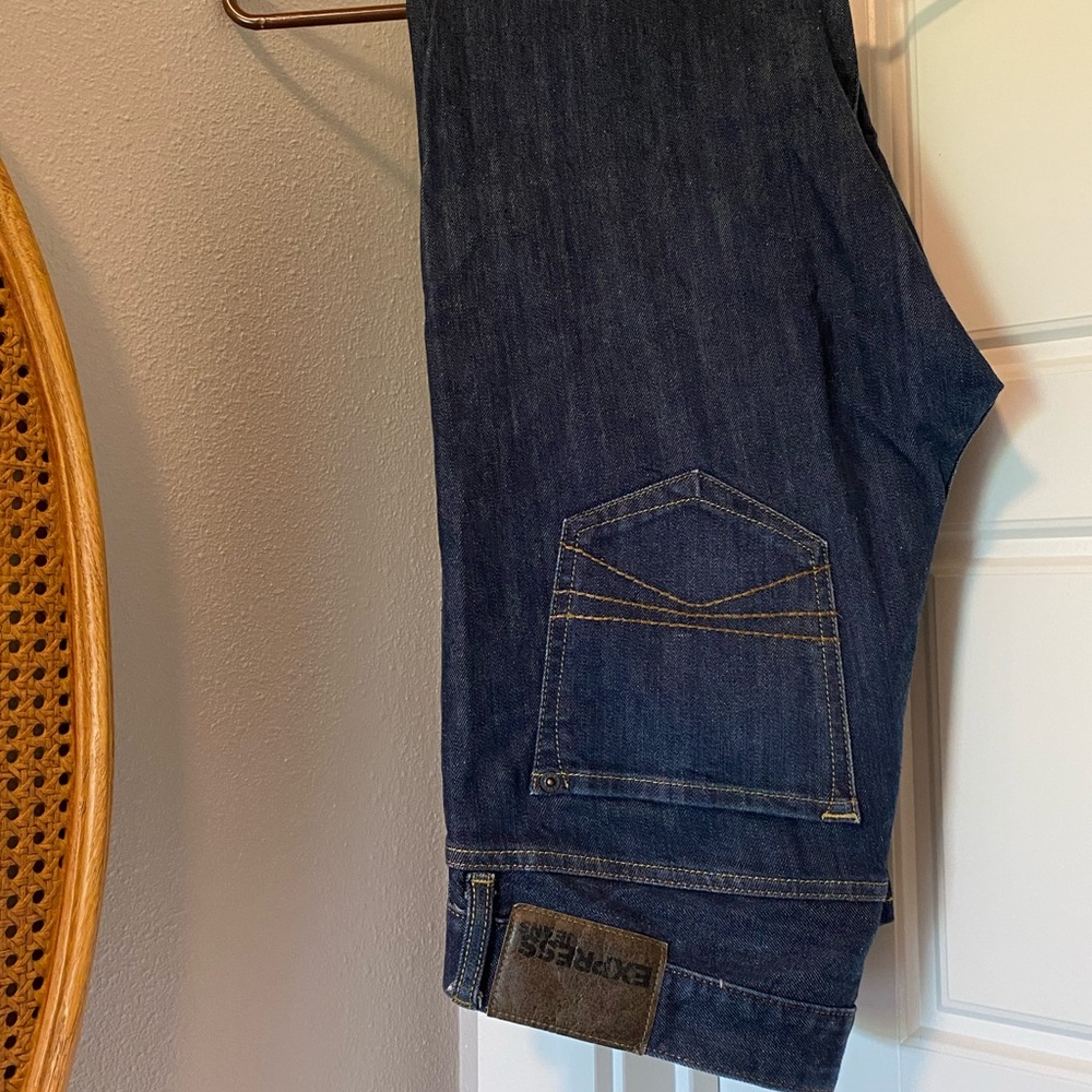 EXPRESS Rocco Slim Fit Straight Leg Jeans